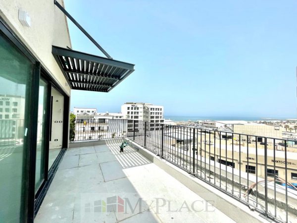 ברחוב צידון פנטהאוז עם נוף מלא לים 2