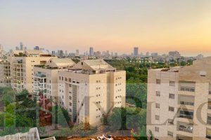 In North TLV An Open View Penthouse