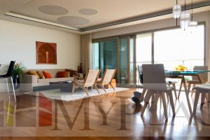 On a high floor with a view of the sea at Levi Eshkol Boulevard