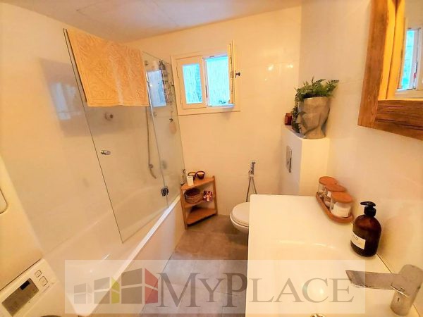 ברחוב שקט דירת גן בבניין משוחזר 5