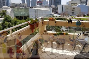 In Berkowitz 3 Rooms With 2 Parking