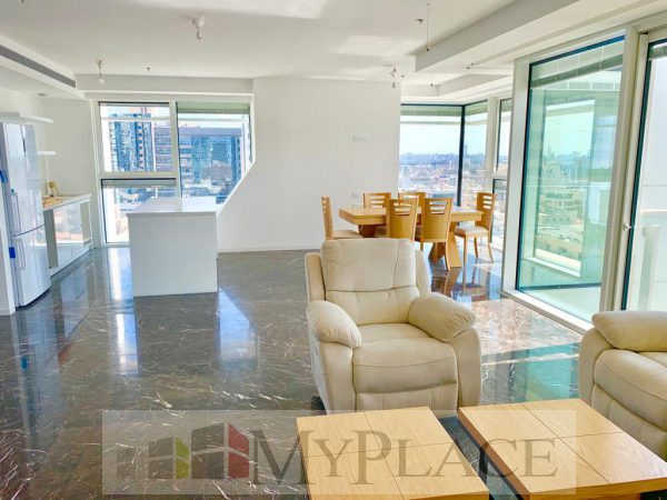 In a tower on Rothschild Boulevard 1