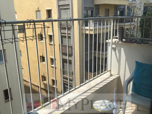 בלב העיר 3 חד משופצת עם מעלית 7