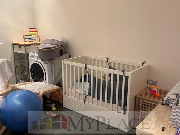 בלב העיר 3 חד משופצת עם מעלית 4