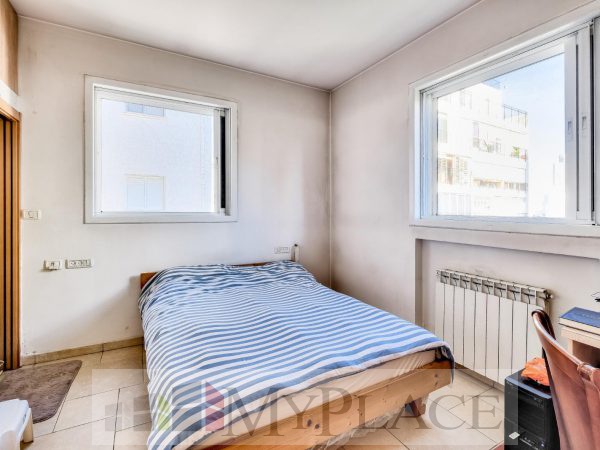 4 חדרים בקומה גבוהה עם מעלית וחניה 6