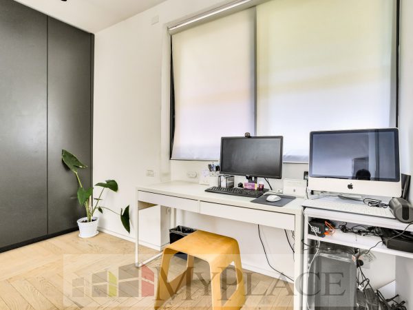 Gorgeous Renovated Apt In The Quiet Heart Of TLV 7