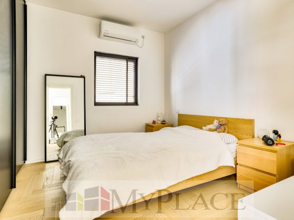 Gorgeous Renovated Apt In The Quiet Heart Of TLV 8