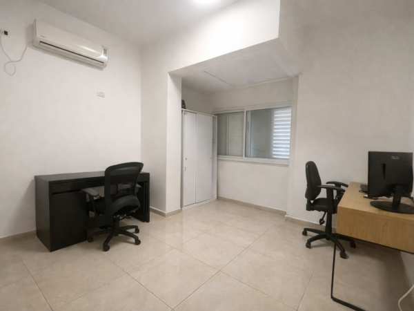 For Investment 3 Rooms In The Center 6