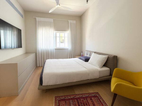 אדריכלית קסומה על גינת חיסין 9