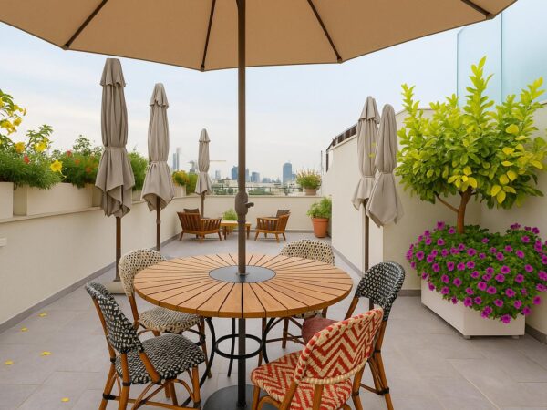 Rooftop Apt With Parking In The Heart 1