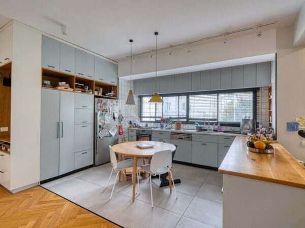 On Idelson Near The Sea Beautiful 3 Room 6