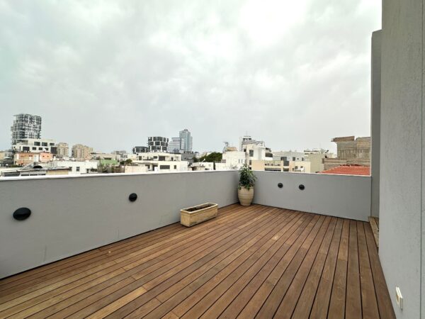 בכרם התיימנים דירת גג עם בריכה פרטית 1