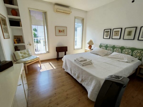 Unique Penthouse On Arnon Street 6