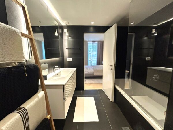 Luxury Living With A Sea View 5
