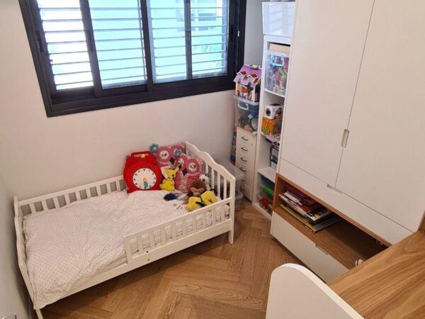 Dans une rue calme – Amsterdam, dans un immeuble rénové 5
