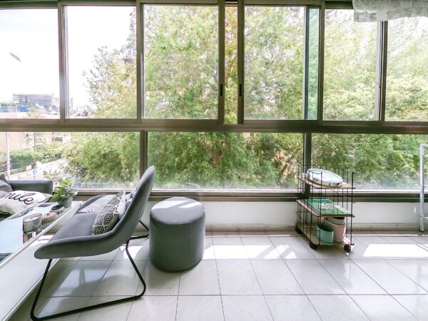 On Sokolov Pretty 3 Room Apt 9