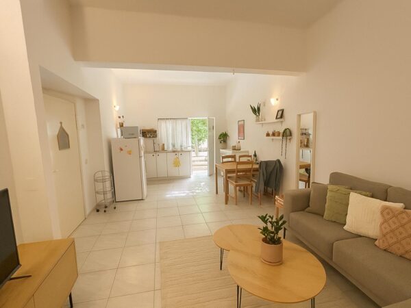 דירת 3 חד בבניין לשימור בשלמה המלך 2