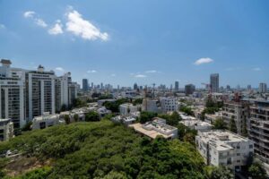 בנהרדעא במגדל יוקרתי 4 חד עם נוף משגע