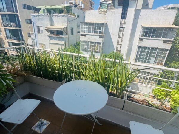 On Shalom Alechem Renovated W Balcony 1