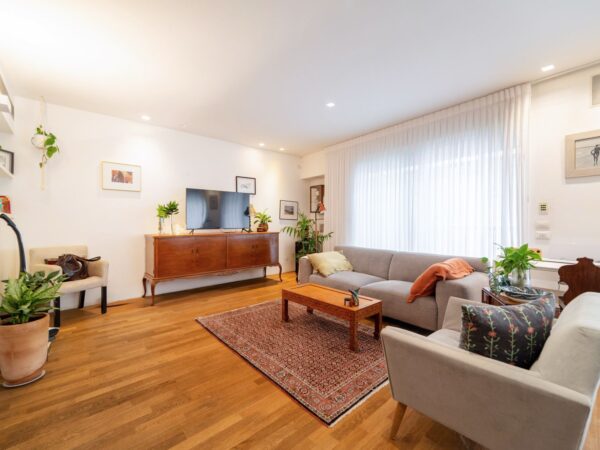 Nehmani superbe 3P neuf avec parking 2