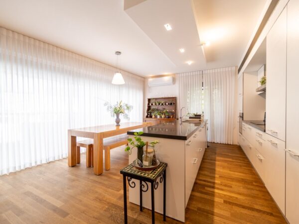 Nehmani superbe 3P neuf avec parking 4