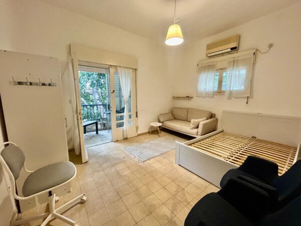 באהרונוביץ השקט 3 חד ומרפסת שמש מקסימה 2