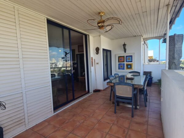 North TLV Penthouse W Park And Sea Views 3