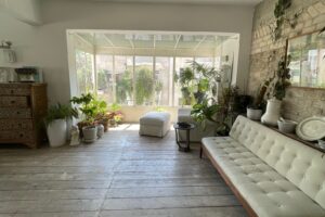 Pretty Loft On Quiet ST By The Sea