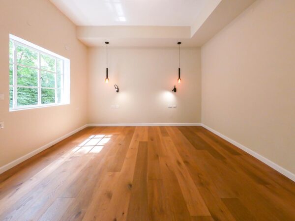 בשנקין האייקוני דירת 4 חד מעוצבת ושקטה 5