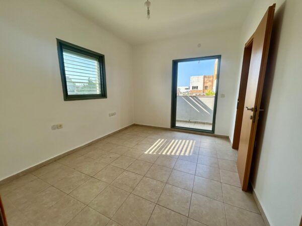 ברנק המקסים 3 חד עם מעלית וחניה 5