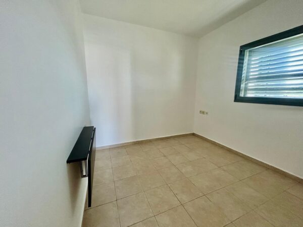 ברנק המקסים 3 חד עם מעלית וחניה 6