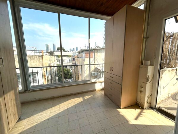 Shlomo Hamelech 2 pièces avec balcon 2