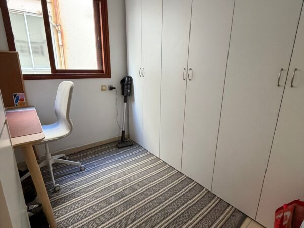 2 Room W Balcony On Gorgeous ST In Lev Hair 7