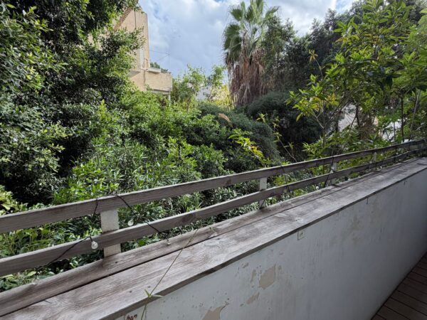 2 Room W Balcony On Gorgeous ST In Lev Hair 3