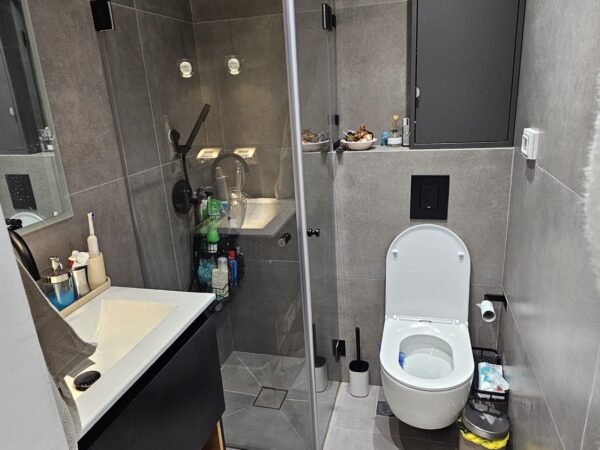 Appartement avec jardin à Lev Hair immeuble rénové 5