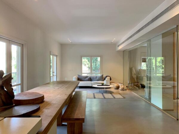 A Designed 3 Room Apt On Chen Boulevard 1