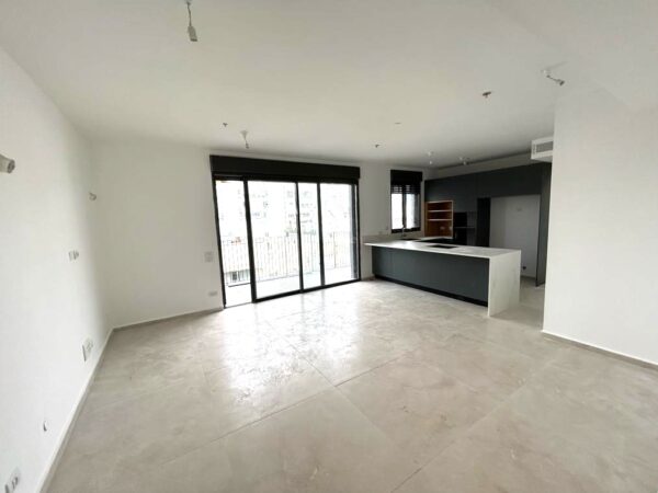 At Kikar HaMedina A New 4 Room Apt With Parking 2