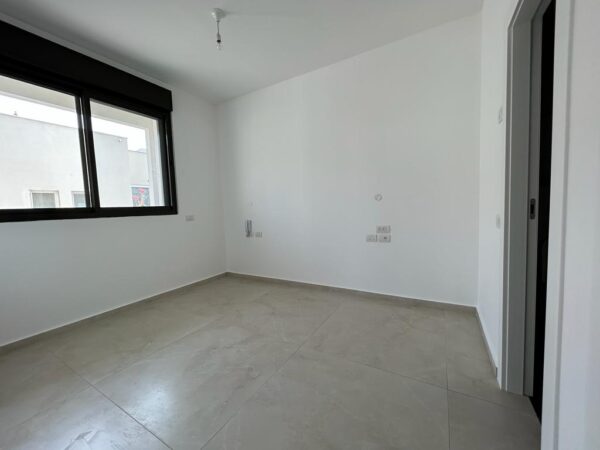 At Kikar HaMedina A New 4 Room Apt With Parking 9