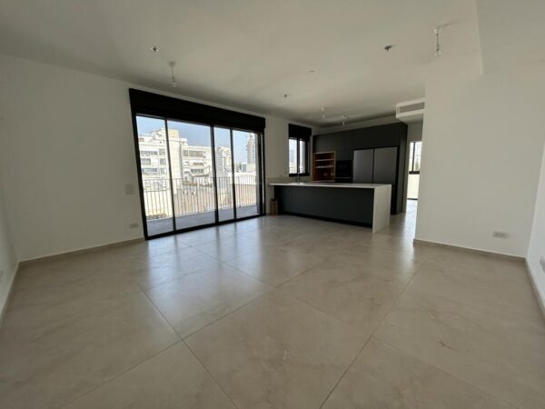 At Kikar HaMedina A New 4 Room Apt With Parking 2