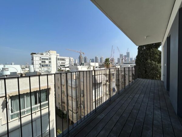 At Kikar HaMedina A New 4 Room Apt With Parking 8