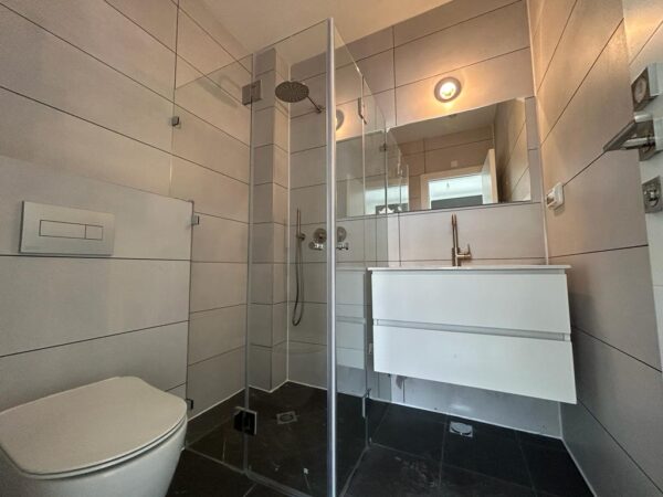 At Kikar HaMedina A New 4 Room Apt With Parking 7