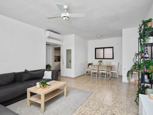 Au cœur de la ville, 4 pièces avec ascenseur et parking 3