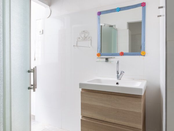 Au cœur de la ville, 3 pièces avec ascenseur et parking 4