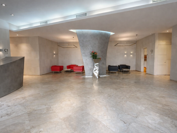 ברובע לב העיר 3.5 חד עם חניה ונוף עד הים 10