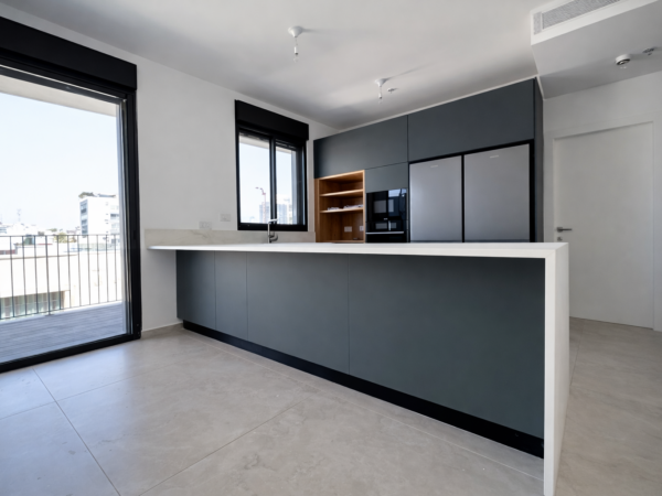 At Kikar HaMedina A New 4 Room Apt With Parking 4