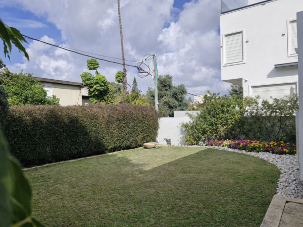 בית פרטי יפייפה בשכונת הלל היוקרתית 10