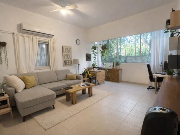 Au centre-ville, un charmant 2 pièces 1