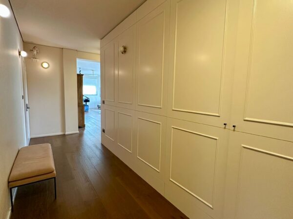 למכירה בהוברמן דירת 4 חד אדריכלית עם חניה 6