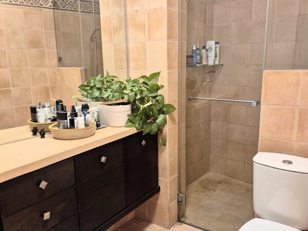 למכירה ברחוב שמריהו לוין דירת 2 חד נהדרת 5