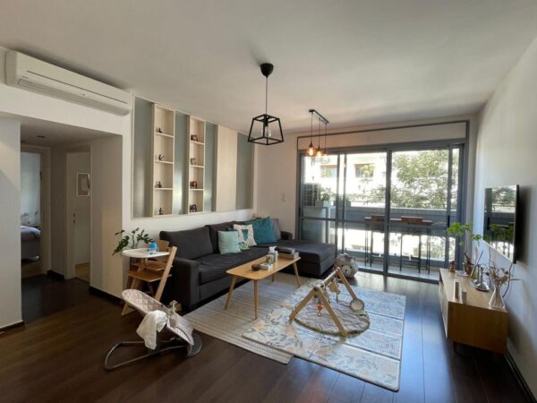 In The City Heart A 3.5 Room Apt With Parking 1